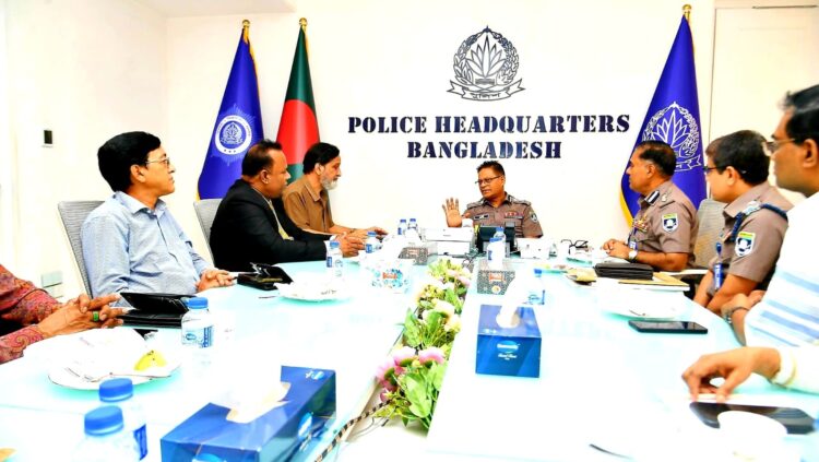 বদলে যাওয়া বাংলাদেশ ও আইজিপির ভিশন: কেমন পুলিশ চাই আমরা?