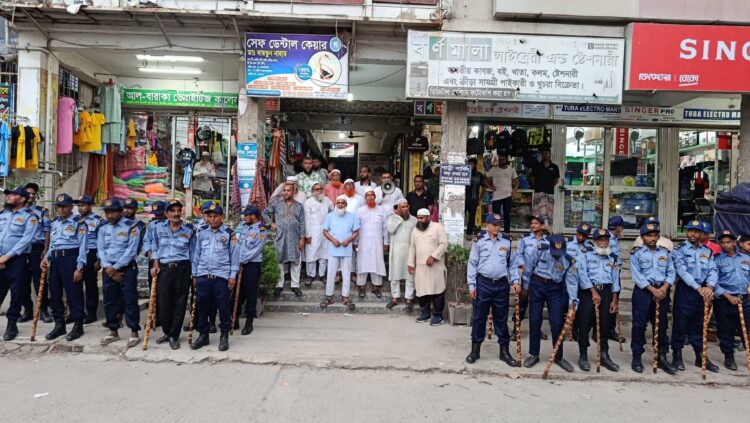 তুষারধারা সেক্টর ১-১১-এর সমগ্র এলাকায় নৈশকালীন নিরাপত্তা নিশ্চিতকরণ, সামাজিক শৃঙ্খলা রক্ষা, মাদক নির্মূল এবং কিশোর গ্যাং প্রতিরোধে “তুষারধারা সেন্ট্রাল সিকিউরিটি সিস্টেম”-এর আনুষ্ঠানিক কার্যক্রম শুরু হলো।
