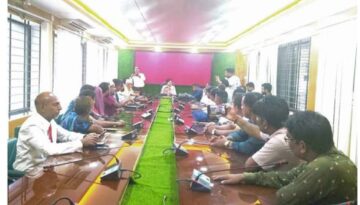 কালিহাতীতে নবাগত ইউএনও ফারজানা আক্তারের সঙ্গে সাংবাদিকদের মতবিনিময় সভা