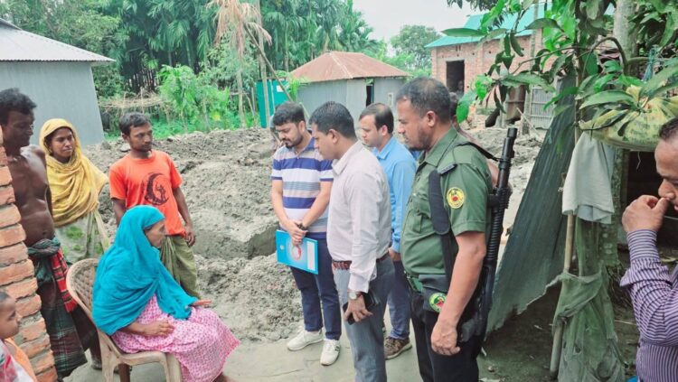 অবশেষে মিঠাপুকুরের বীরঙ্গনা মোছাঃ মালেকা বেগমের ঘরের ভিত্তিপ্রস্তর স্থাপন