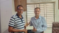 ঢাকা প্রেসক্লাবকে সমাজকল্যাণ মন্ত্রণালয়ের অনুদানের চেক হস্তান্তর